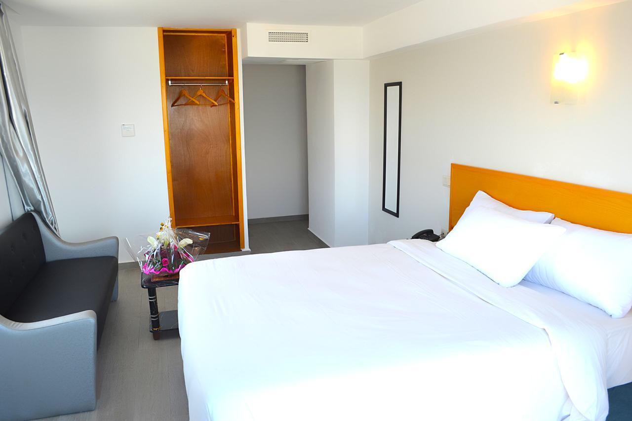 Hotel Centre Ville El Jadida Bagian luar foto